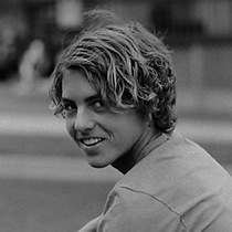 CURREN CAPLES